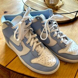 Nike Dunk High Top